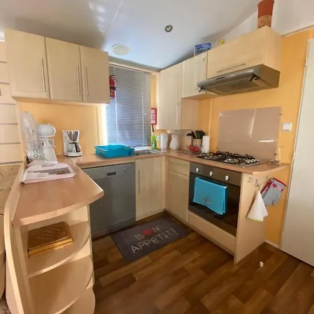 Mobil 43 Dans 4 Etoiles Parque de vacaciones