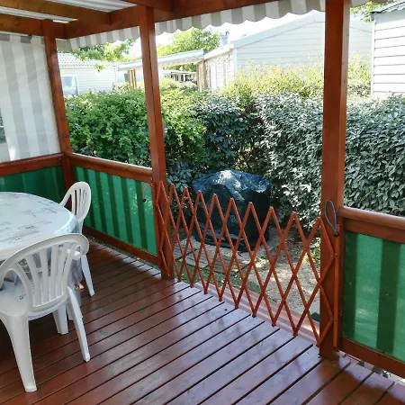 Parque de vacaciones Mobil 43 Dans 4 Etoiles Gastes