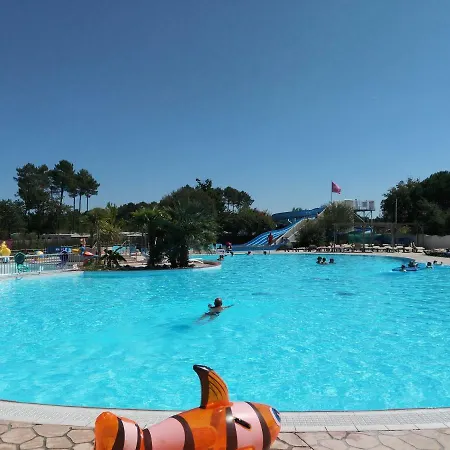 Parque de vacaciones Mobil 43 Dans 4 Etoiles