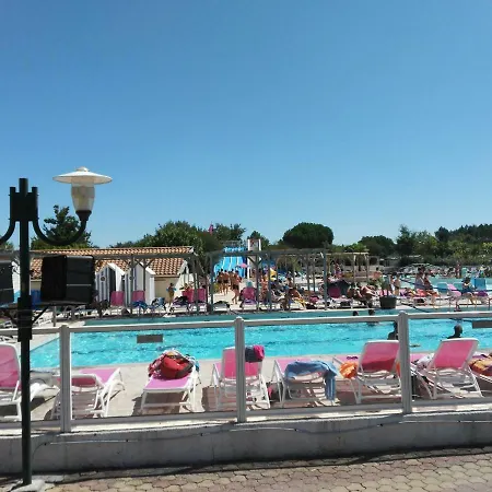 Parque de vacaciones Mobil 43 Dans 4 Etoiles 4*