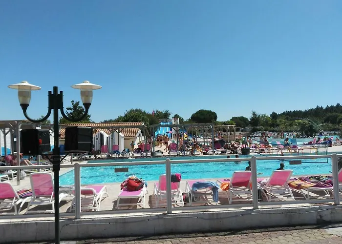 Vakantiepark Mobil 43 Dans 4 Etoiles 4*