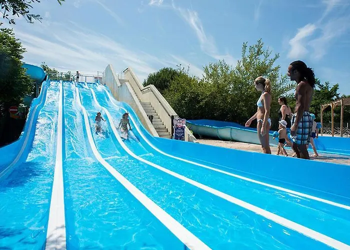 Vakantiepark Mobil 43 Dans 4 Etoiles 4*