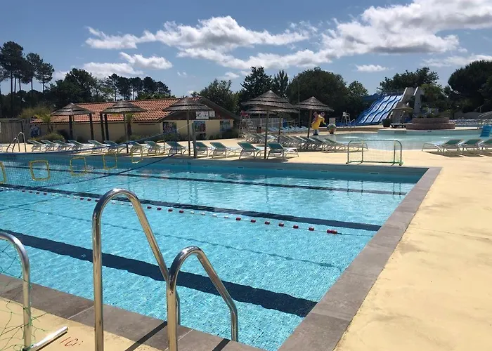 Mobil 43 Dans 4 Etoiles Vakantiepark